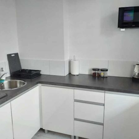 Apartamencik Na Doby - Lubin Buitenkant foto